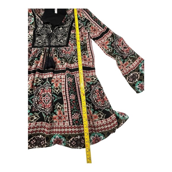 Xhilaration Boho  Dress Size Medium
Beautiful black coral floral print relaxed - Picture 7 of 14